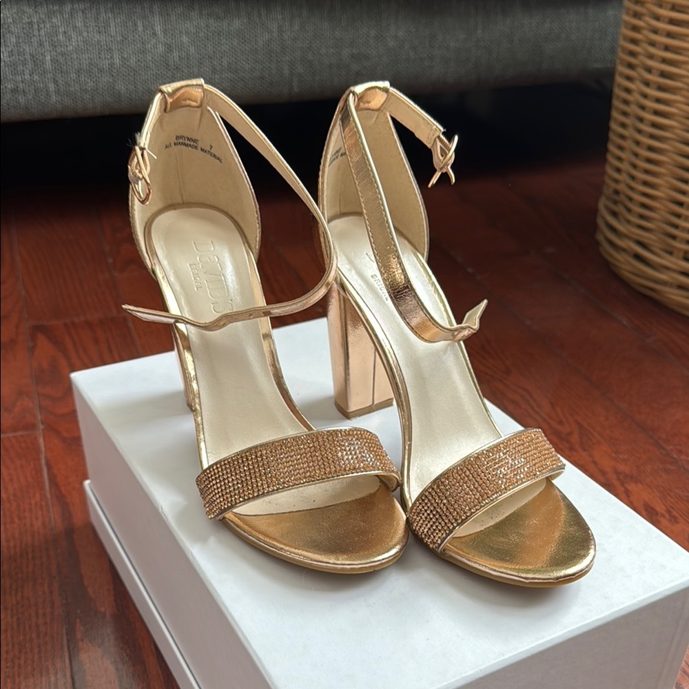 Elegant Gold Heeled Sandals